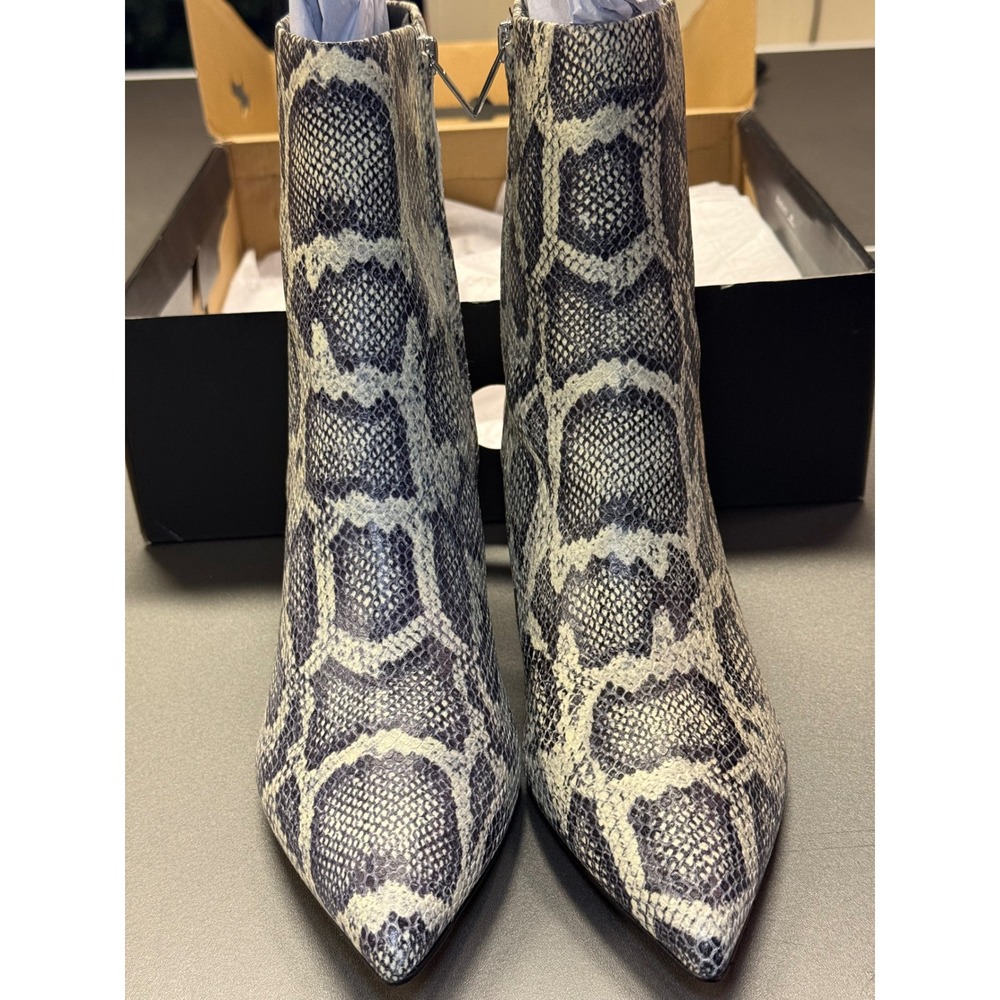 Marc Fisher LTD Womens Snakeskin‎ Print Pointed Toe Kitten Heel Ankle Boots 9.5M